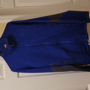 Men's North Face blue jacket